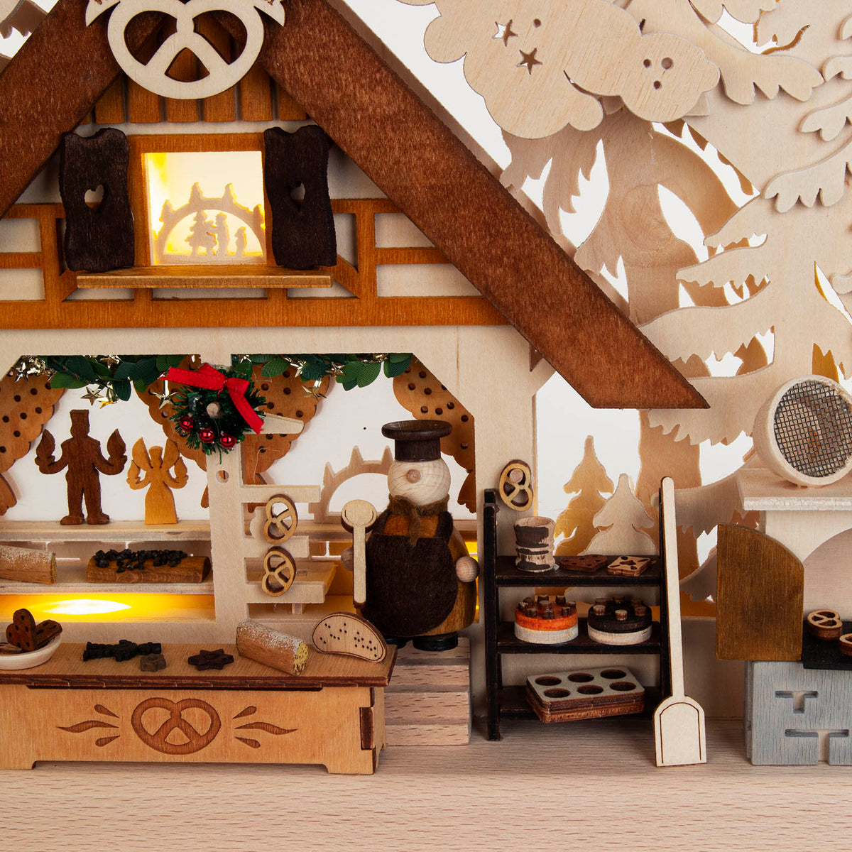 Lighted Arch (Schwibbogen) - Premium - Christmas Bakery