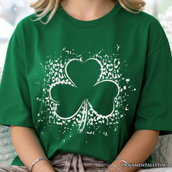 Splatter Shamrock Silhouette St Patrick’s Day T-Shirt, Retro Lucky Clover Tee