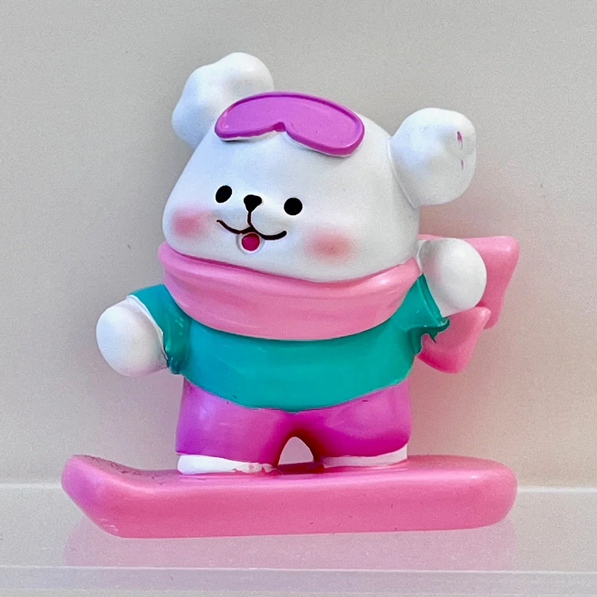 PUPPY WORLD FIGURINE BLIND BOX (1 Blind Box)