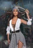 5pc High Seas Wench