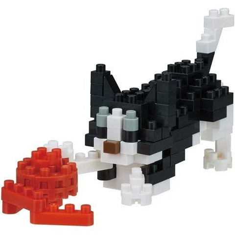Playing Cat Nanoblock Constructible Figure