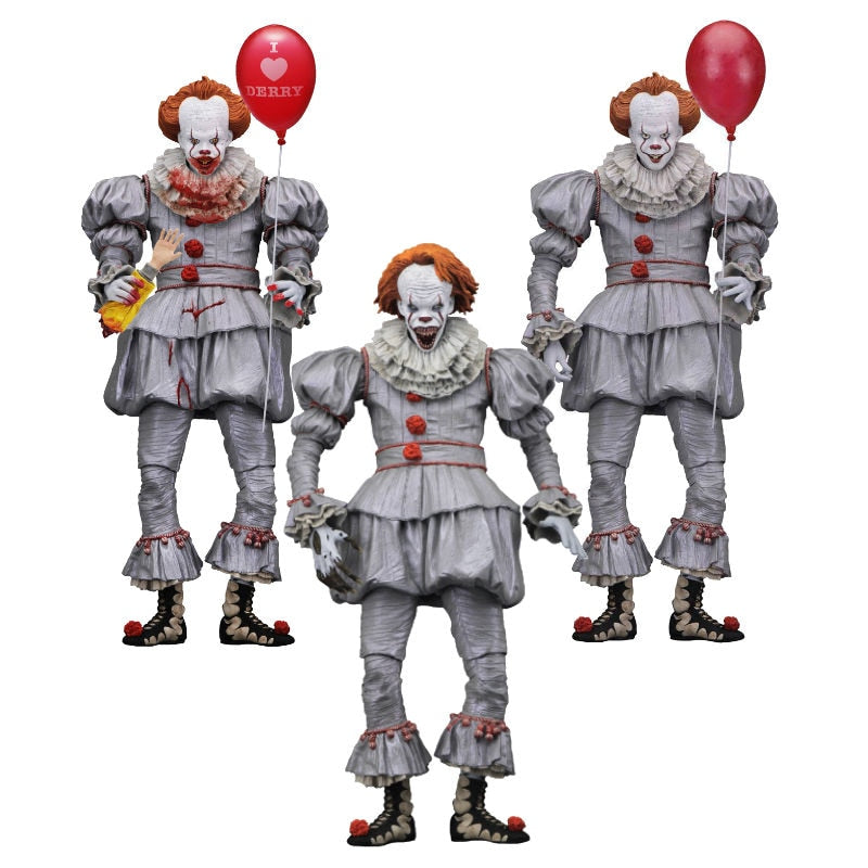 Stephen King IT  Ultimate Pennywise Figure